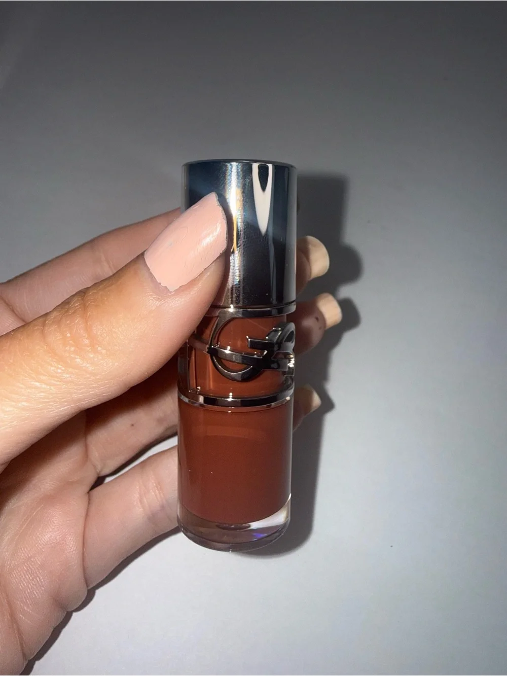 Yves Saint Laurent (YSL) Loveshine Plumping Lip Oil Gloss - Honey Pure Love 4